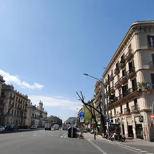 Orleans Konukevi
