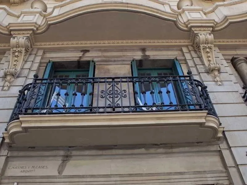 Guest house Hostal Que Tal Barcelona