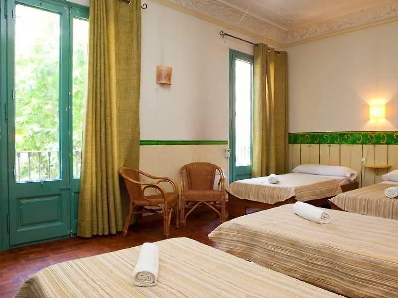Hostal Que Tal Barselona İspanya